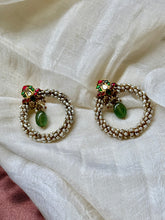 Load image into Gallery viewer, Kundan earrings