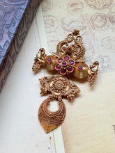 Load image into Gallery viewer, Vintage style pendaht in silver 925 and gold polish