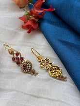 Load image into Gallery viewer, Vintage style statement earrings