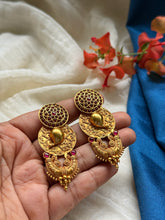 Load image into Gallery viewer, Vintage style statement earrings