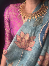 Load image into Gallery viewer, Statement vintage style kundan necklace set
