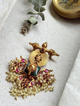 Load image into Gallery viewer, Vintage style pendant in silver 925 and gold polish