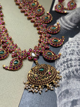 Load image into Gallery viewer, Statement kundan work mango necklace set with earrings (comes with an adjustable threadwork )