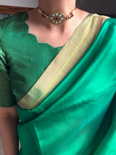 Load image into Gallery viewer, Meenakari Kundan choker with thread work