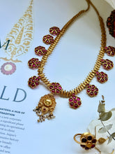 Load image into Gallery viewer, Statement vintage style necklace set in silver 925