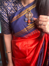 Load image into Gallery viewer, Statement vintage 925gold polish hasli with pendant-9