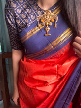 Load image into Gallery viewer, Statement vintage 925gold polish hasli with pendant-18