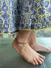 Load image into Gallery viewer, Silver black beads anklet