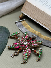 Load image into Gallery viewer, One of a kind kundan necklace in silver 925