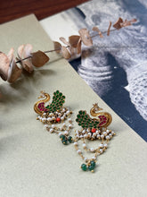 Load image into Gallery viewer, Gold polish silver 925 earrings