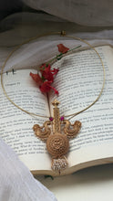 Load image into Gallery viewer, Vintage style pendant in silver 925 and gold polish