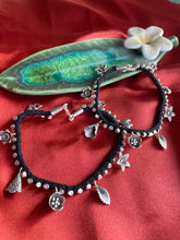 Load image into Gallery viewer, Black thread silver anklets-Balinese