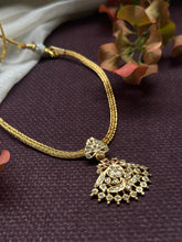 Load image into Gallery viewer, Antique gold polish classic adigai necklace