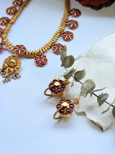Load image into Gallery viewer, Statement vintage style necklace set in silver 925
