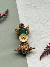 Load image into Gallery viewer, Gold polished, vintage style pendant in silver 925