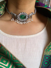 Load image into Gallery viewer, Cow choker set - emerald green