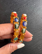 Load image into Gallery viewer, Gold polish navaratna single bangle