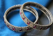 Load image into Gallery viewer, Lakshmi coin with ruby stone bangles
