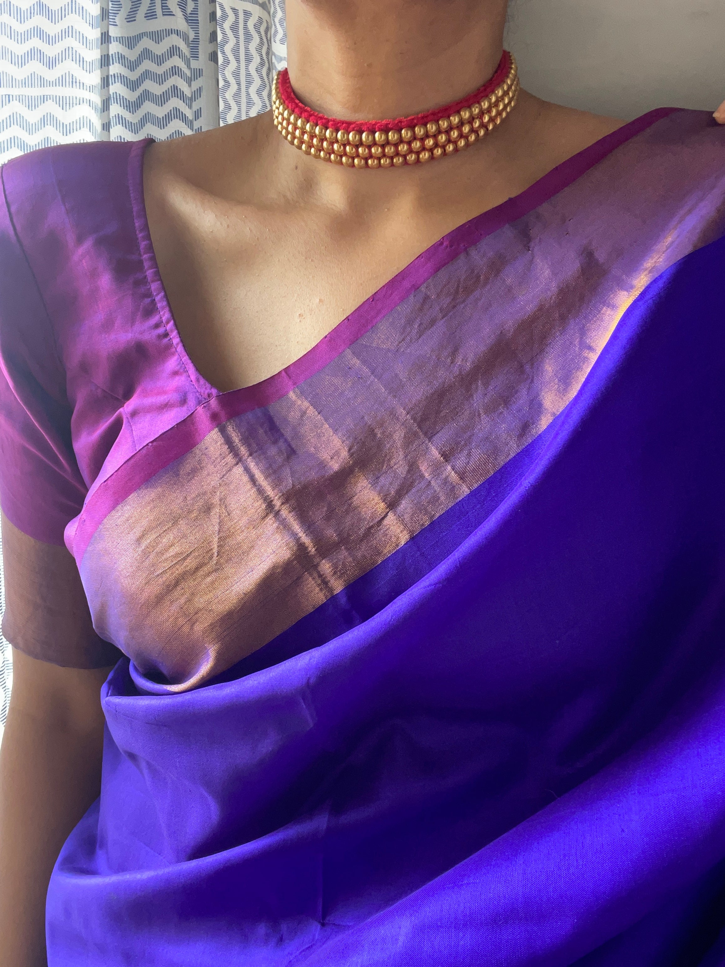 Gold tone plain round bead choker neckpiece Potpourri Studio