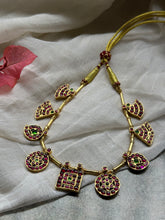 Load image into Gallery viewer, Classic vintage style silver 925 necklace
