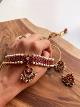 Load image into Gallery viewer, Festive Ruby Attigai Necklace