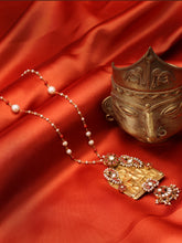 Load image into Gallery viewer, One of a kind amulet pendant kundan work neck chain