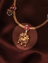 Load image into Gallery viewer, Statement gold polish classic attigai necklace