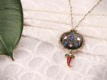 Load image into Gallery viewer, Statement inlay work aventurine pendant with pearl necklace