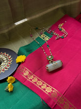 Load image into Gallery viewer, Dainty Inlay work necklace in natural aventurine and gemstones