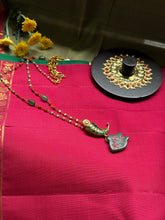 Load image into Gallery viewer, Statement inlay work aventurine pendant necklace