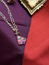 Load image into Gallery viewer, Natural coral inlay work necklace