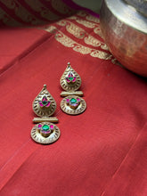 Load image into Gallery viewer, Kundan work (925 silver) earrings in gold polish