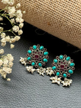 Load image into Gallery viewer, Turquoise earrings