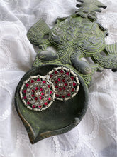 Load image into Gallery viewer, Round Kundan Studs