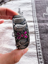 Load image into Gallery viewer, Ambi(Mango shaped) Kadas