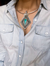 Load image into Gallery viewer, Turquoise Pendant Hasli Necklace