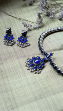 Load image into Gallery viewer, Kemp attigai necklace in silver 92.5 set
