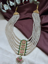 Load image into Gallery viewer, Multilayered Festive Pearl Necklace
