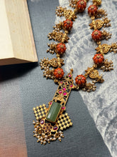 Load image into Gallery viewer, Coral necklace in silver 925 and gold polish
