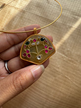 Load image into Gallery viewer, Dainty Inlay work neckpiece with hasli
