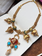 Load image into Gallery viewer, Statement vintage onyx necklace
