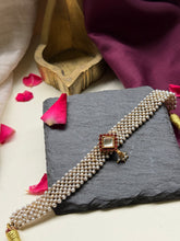 Load image into Gallery viewer, Kundan and pearl choker in silver 925
