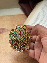 Load image into Gallery viewer, Vintage style statement pendant with cut stones
