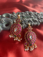 Load image into Gallery viewer, Silver 92.5 gold polish kundan mango earrings
