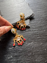 Load image into Gallery viewer, Silver 92.5 gold polish kundan dolki earrings
