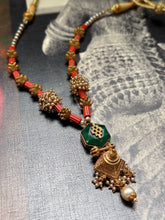 Load image into Gallery viewer, Vintage style statement coral necklace
