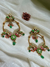 Load image into Gallery viewer, Nosering statement earrings
