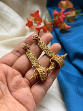 Load image into Gallery viewer, Vintage style statement earrings
