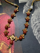 Load image into Gallery viewer, Vintage style statement necklace
