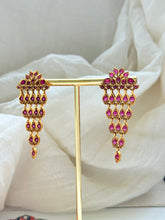 Load image into Gallery viewer, Statement silver 925 and gold polish earrings
